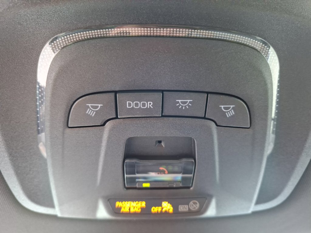 Used 2026 Toyota Crown AWD/4WD image 25