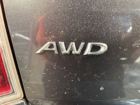 Used 2014 Chrysler 300 AWD w/ Driver Convenience Group image 7