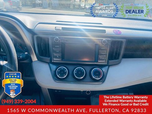 Used 2015 Toyota RAV4 LE FWD image 31