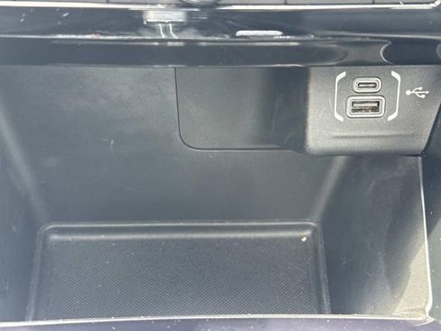 Used 2022 Jeep Compass High Altitude AWD/4WD image 22
