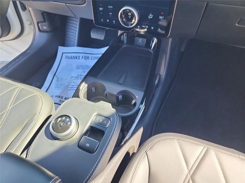 Certified 2024 Ford Mustang Mach-E Select w/ Comfort Package Lite image 27