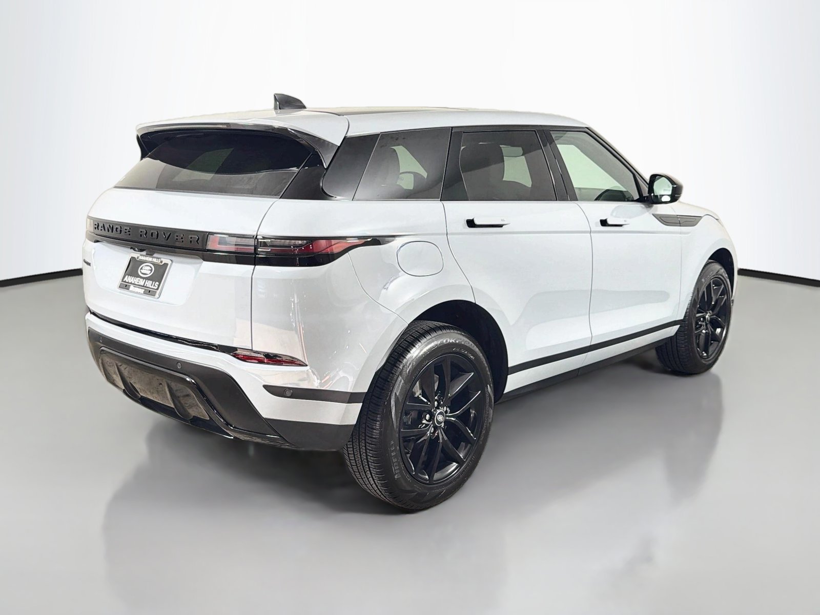 Certified 2026 Land Rover Range Rover Evoque S AWD/4WD image 5