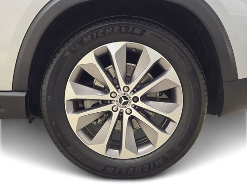 Used 2022 Mercedes-Benz GLE 350 4MATIC w/ Premium Package image 13