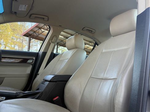 Used 2008 Lincoln MKZ image 11