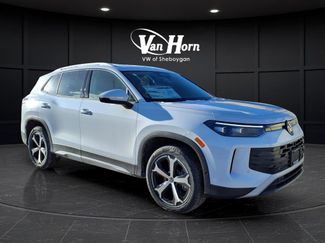 New 2026 Volkswagen Tiguan SE video 1