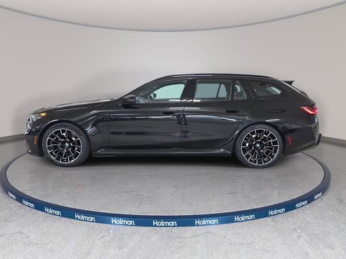 Used 2025 BMW M5 Touring AWD/4WD image 11