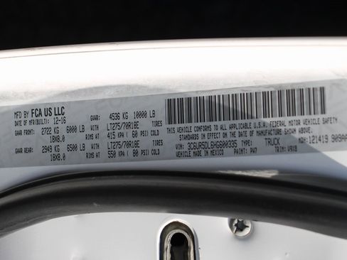 Used 2017 RAM 2500 SLT image 47