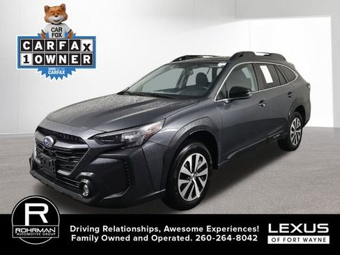 Used 2023 Subaru Outback Premium AWD/4WD image 1