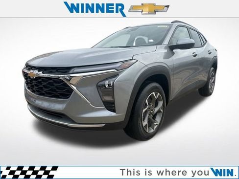 New 2026 Chevrolet Trax LT w/ LT Convenience Package image 1