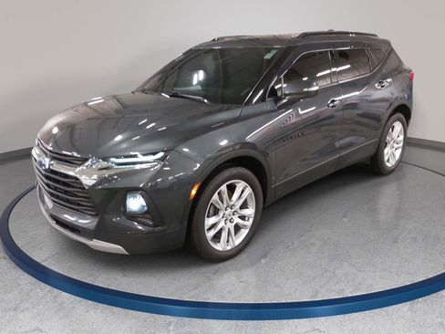 Used 2020 Chevrolet Blazer LT w/ LPO, Floor Liner Package FWD image 1