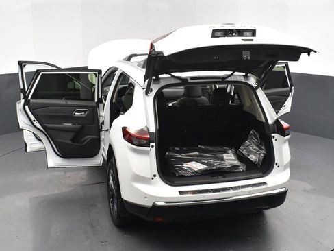 New 2026 Nissan Rogue Platinum w/ Platinum Premium Package AWD/4WD image 34