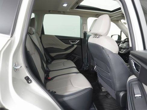 Certified 2024 Subaru Forester Limited image 40
