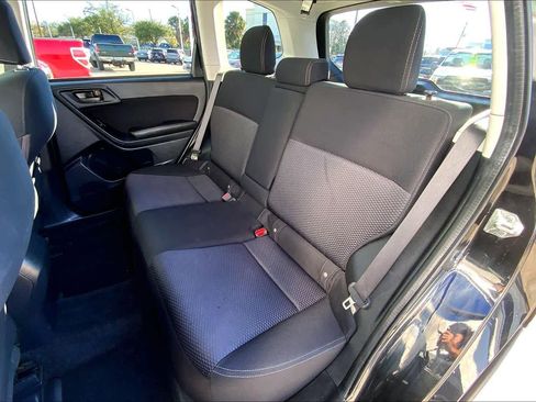 Used 2016 Subaru Forester 2.5i Premium image 17