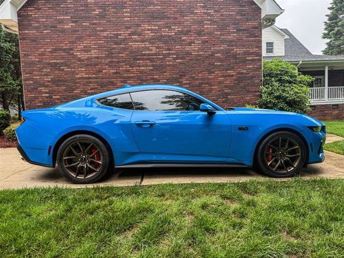 Used 2024 Ford Mustang GT Premium RWD image 35
