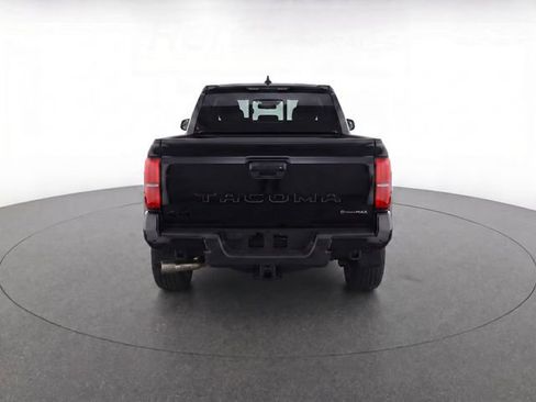 Used 2025 Toyota Tacoma TRD Off-Road w/ TRD Off Road Upgrade Package image 4