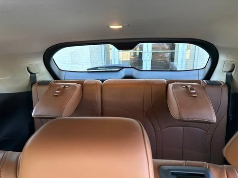 Used 2024 INFINITI QX60 Sensory w/ Vision Package AWD/4WD image 13