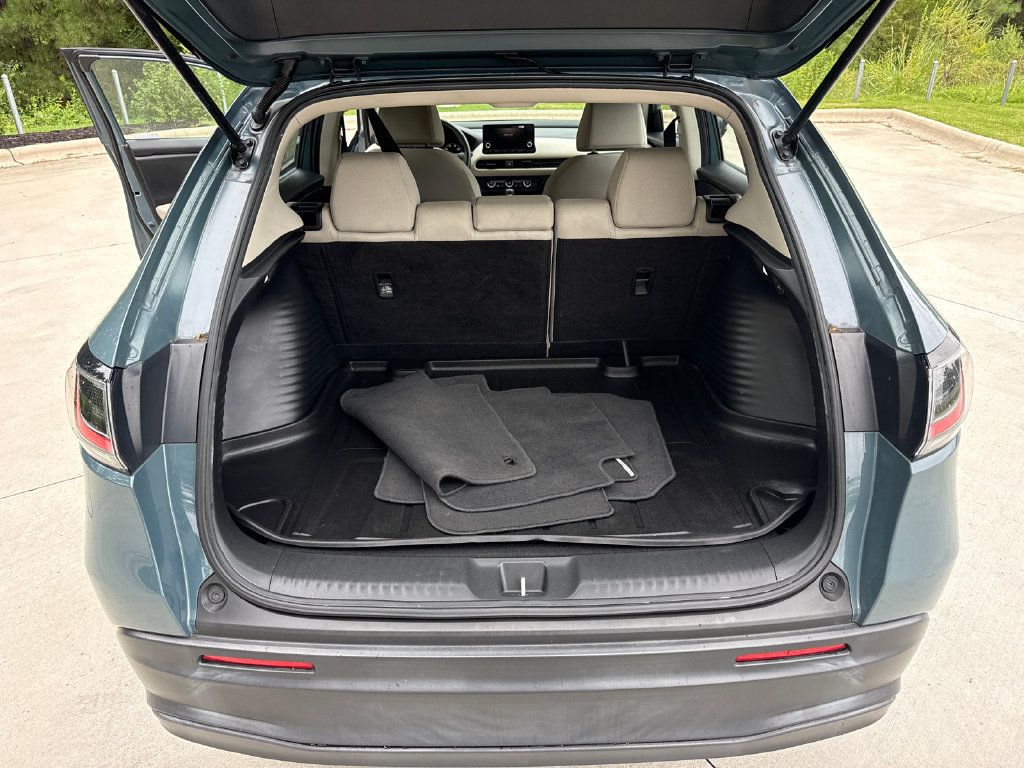 Certified 2024 Honda HR-V LX image 33