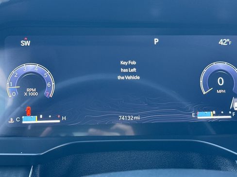 Used 2023 Jeep Grand Cherokee L Laredo image 28