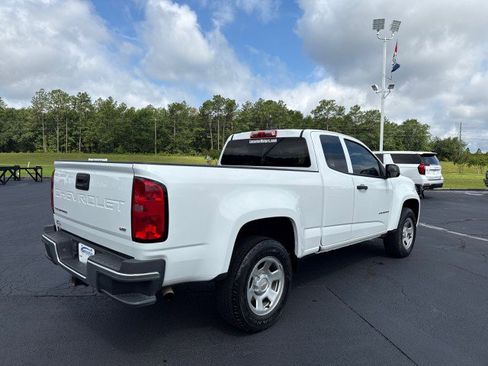 Used 2022 Chevrolet Colorado W/T w/ WT Convenience Package RWD image 3