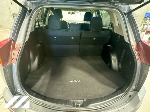 Used 2013 Toyota RAV4 XLE AWD/4WD image 26