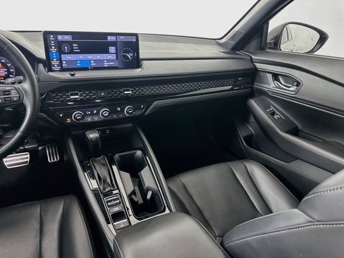 Used 2024 Honda Accord Sport image 23