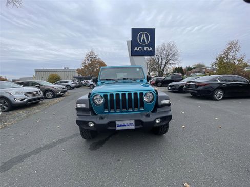Used 2020 Jeep Wrangler Unlimited Sport image 26