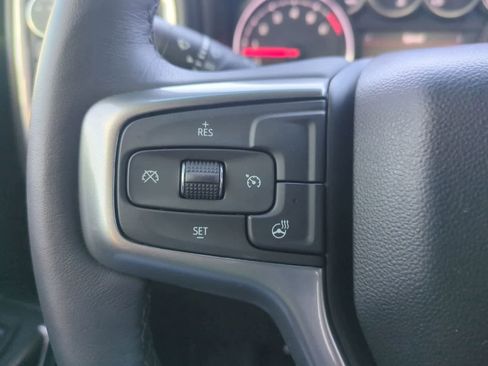 Used 2022 Chevrolet Silverado 1500 LT Trail Boss w/ Safety Package AWD/4WD image 24