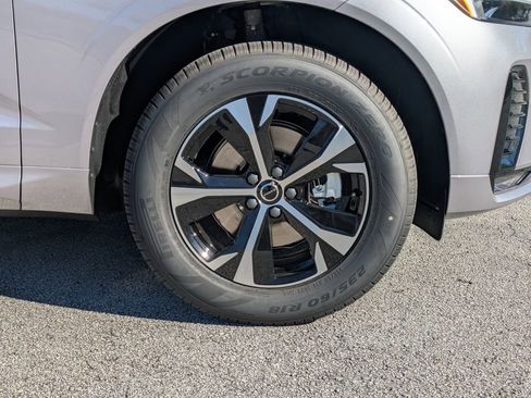 New 2026 Volvo XC60 B5 Core image 11