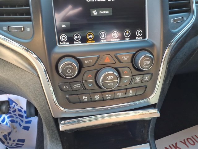 Used 2018 Jeep Grand Cherokee Altitude AWD/4WD image 21