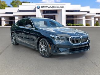 Used 2026 BMW i5 eDrive40 AWD/4WD video 1
