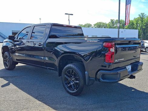 Used 2022 Chevrolet Silverado 1500 Custom Trail Boss AWD/4WD image 5