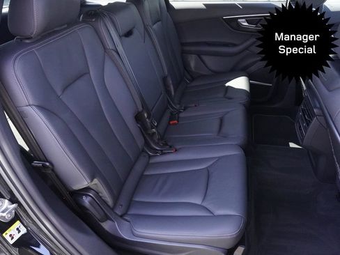 Used 2025 Audi Q7 3.0T Premium Plus AWD/4WD image 27