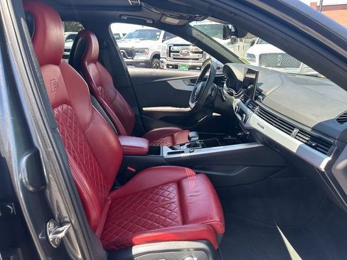 Used 2020 Audi S4 Premium Plus w/ Premium Plus Package AWD/4WD image 11