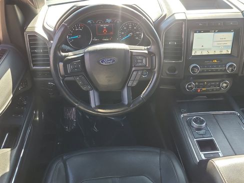Used 2018 Ford Expedition Limited w/ Equipment Group 301A image 15