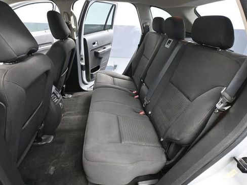 Used 2010 Ford Edge SE FWD image 34