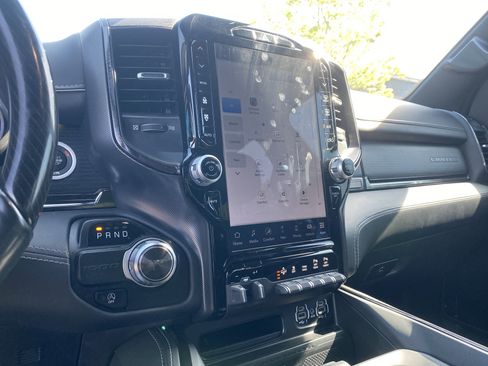 Used 2022 RAM 1500 Limited w/ Night Edition RWD image 33