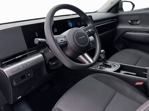 Certified 2026 Hyundai Kona SE FWD image 14