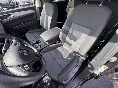 Used 2019 Volkswagen Atlas S w/ Towing Package image 18