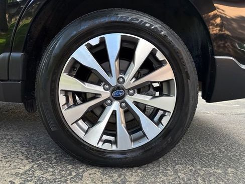 Used 2018 Subaru Outback 2.5i Touring AWD/4WD image 27