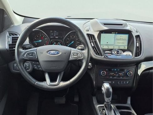 Used 2018 Ford Escape Titanium FWD image 4