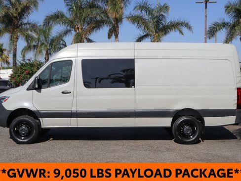 Used 2022 Mercedes-Benz Sprinter 2500 image 5