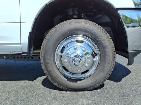 New 2026 RAM 3500 Tradesman w/ Chrome Appearance Group A image 9