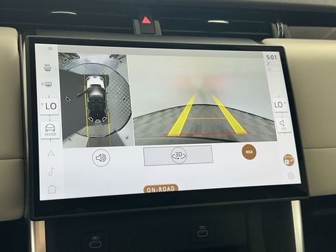 Certified 2025 Land Rover Discovery Sport S image 24