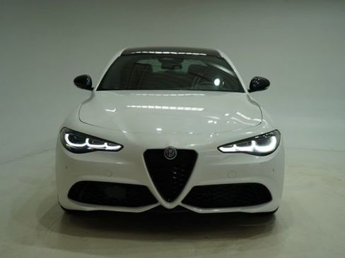 New 2026 Alfa Romeo Giulia AWD image 2