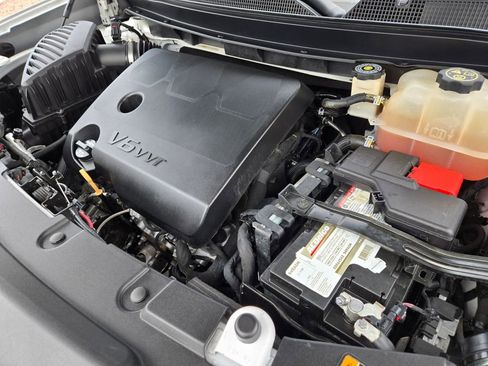 Used 2019 Chevrolet Traverse Premier w/ Redline Edition image 23