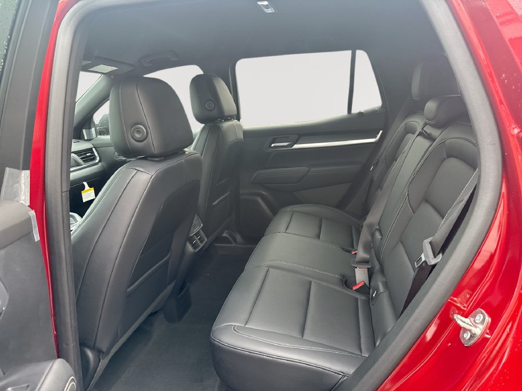 New 2027 GMC Terrain Elevation w/ Elevation Premium Package AWD/4WD image 24