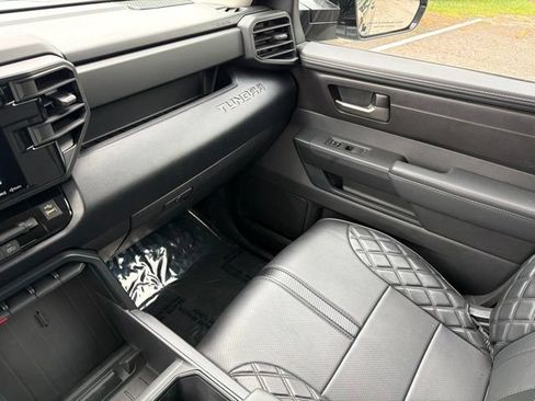 Used 2024 Toyota Tundra SR5 w/ SR5 Convenience Package AWD/4WD image 34