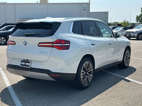 New 2026 BMW X3 xDrive30 w/ Premium Package image 8