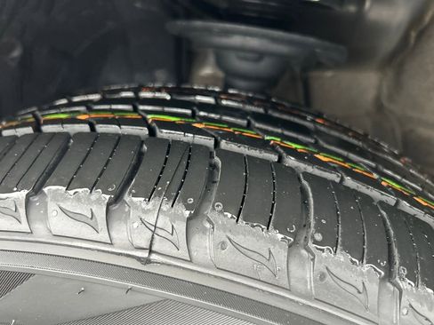 Used 2024 Subaru Forester Sport image 27