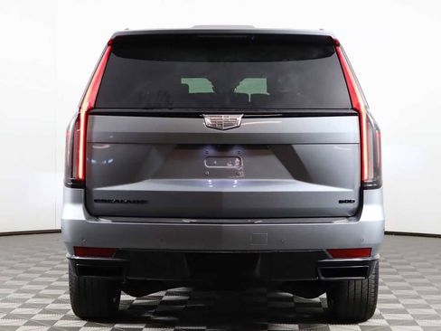 Used 2024 Cadillac Escalade Sport Platinum w/ LPO, ONYX Package image 6
